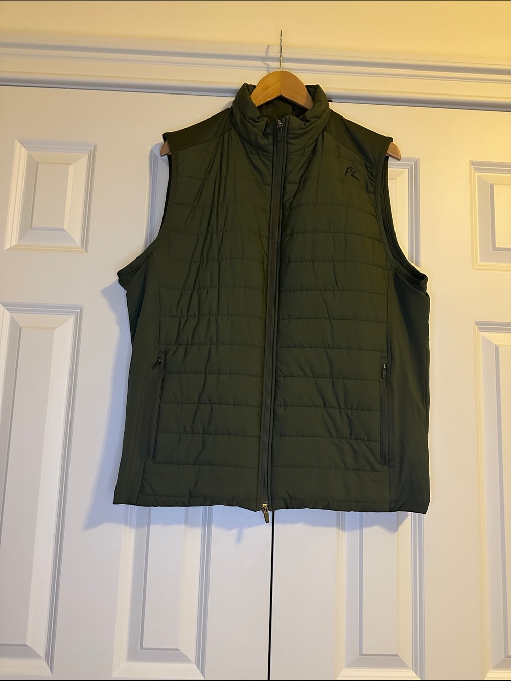 Rhoback Fulton Performance Vest SzL Excellent Condition Military Green